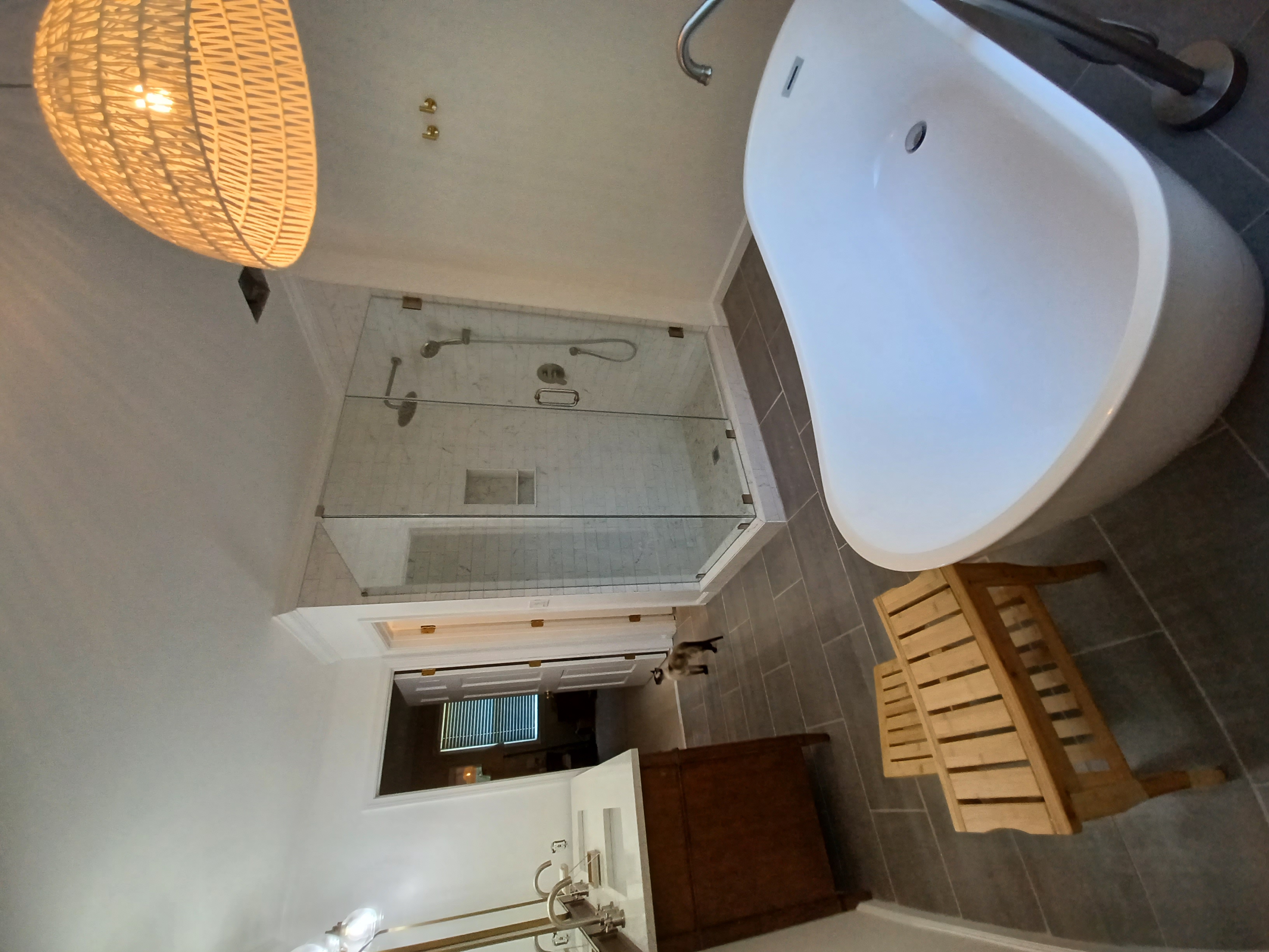 Turnkey bathroom remodeling at Marietta GA.